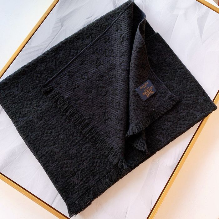 Louis Vuitton Scarf LV00031
